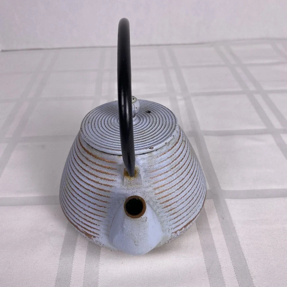 Cast Iron Tea Kettle with lid and‎ handle. Small 14-15oz Blue/Grey with stripes.